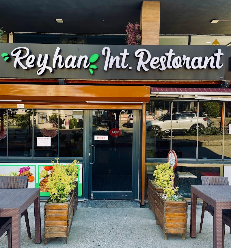 Reyhan Iranian Restaurant Catering رستوران بینالمللی ریحان