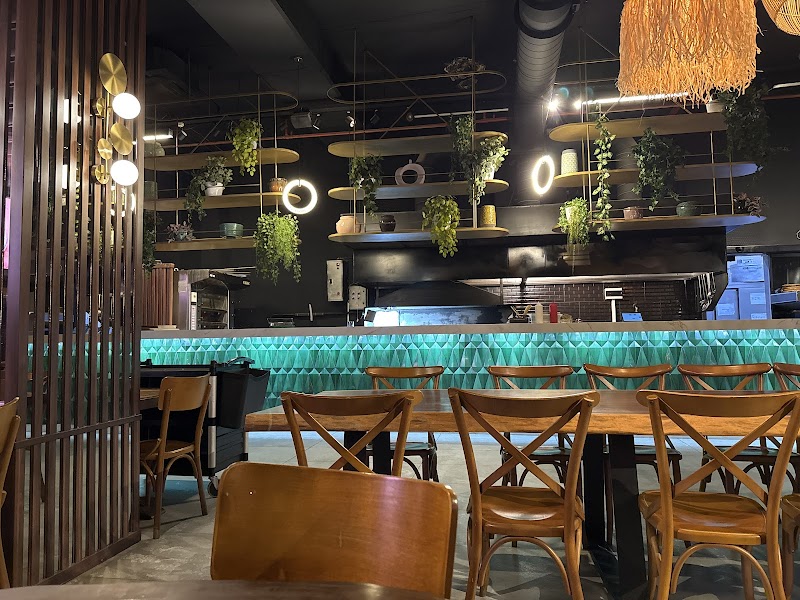 Golab Restaurant - Image 5