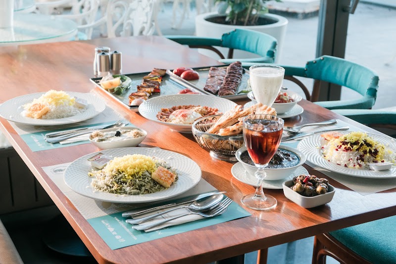 Ariya Restaurant - Image 3