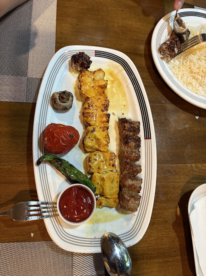 Daryakenar Restaurant - Image 4