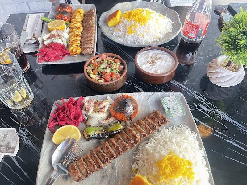 Garden Hill Restaurant - Image 2