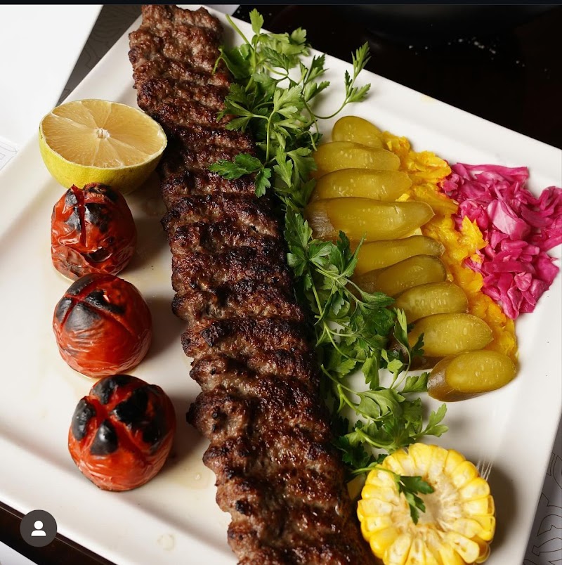 رستوران ایرانی ورسای - Image 2