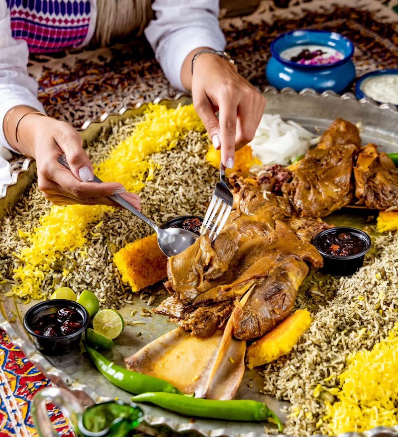 رستوران ایرانی ورسای - Image 3