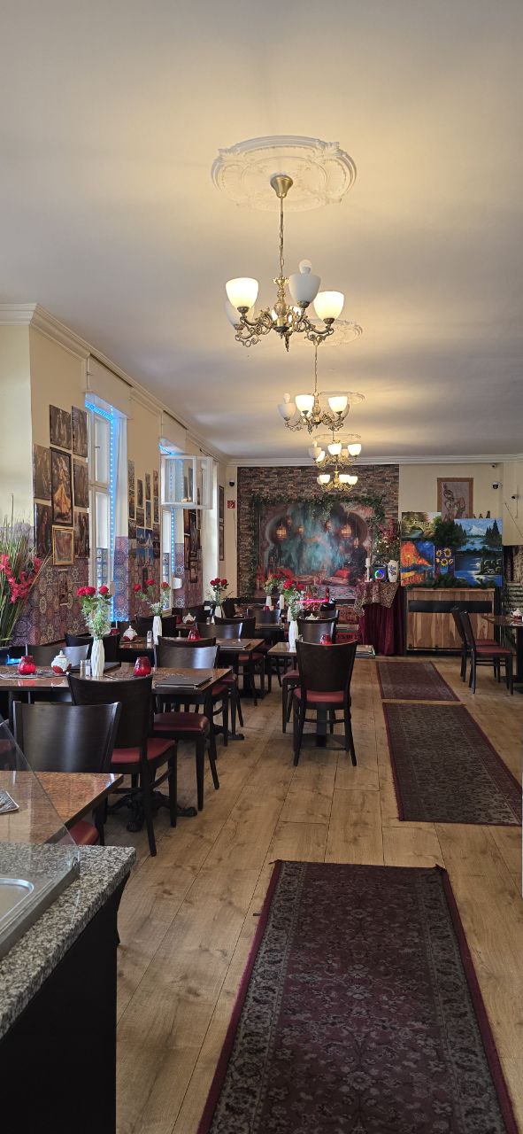 Bistoun Restaurant Berlin - Image 3