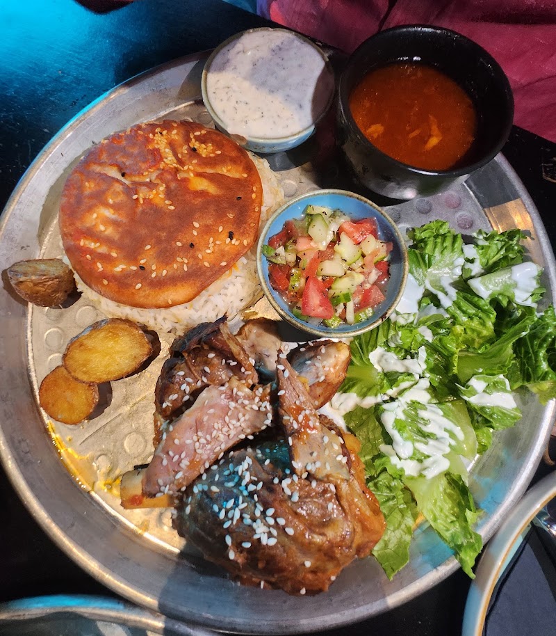 Noosh Restaurant Berlin - Image 4
