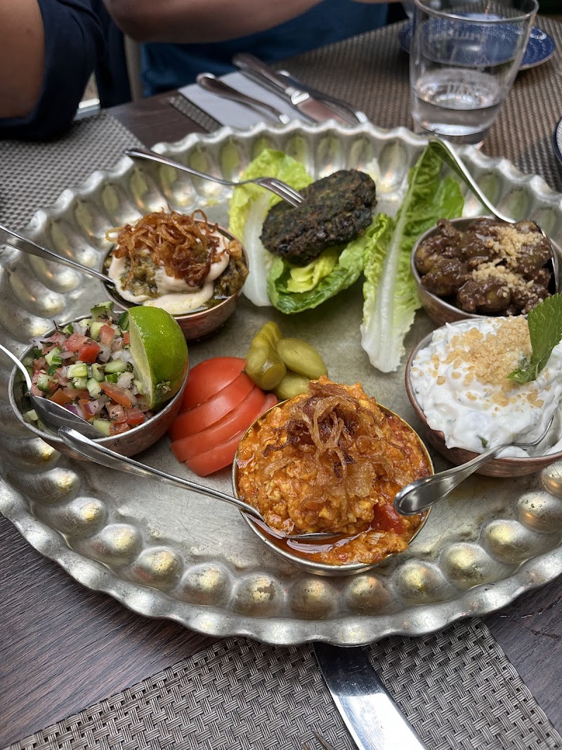 Neshan Restaurant Hamburg - Image 5
