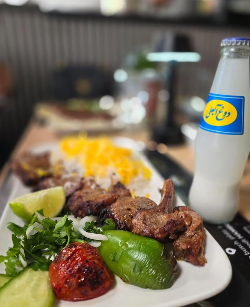 Zeytoon Persische Restaurant Hamburg - Image 3