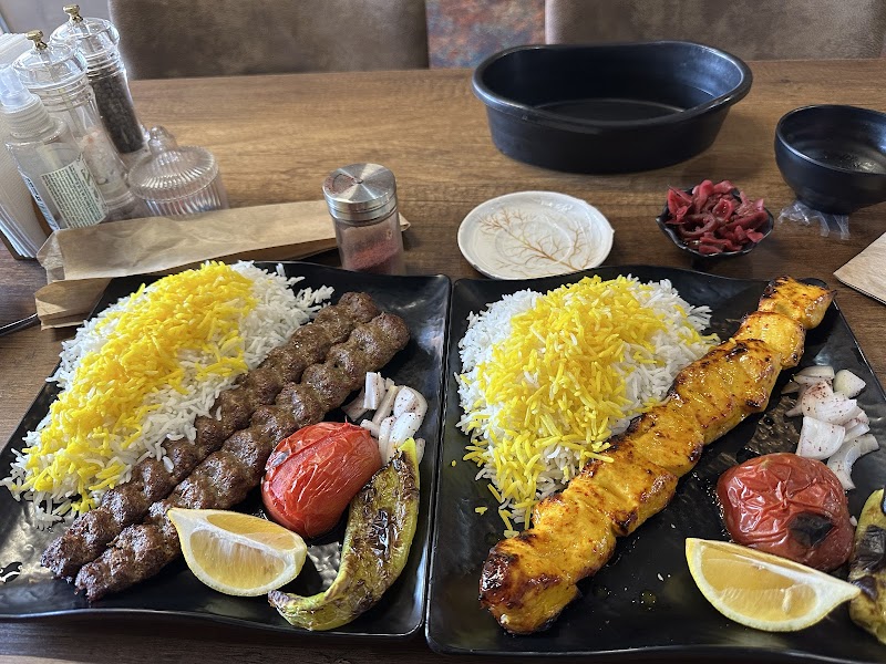 Damo Iranian Restaurant - Image 4
