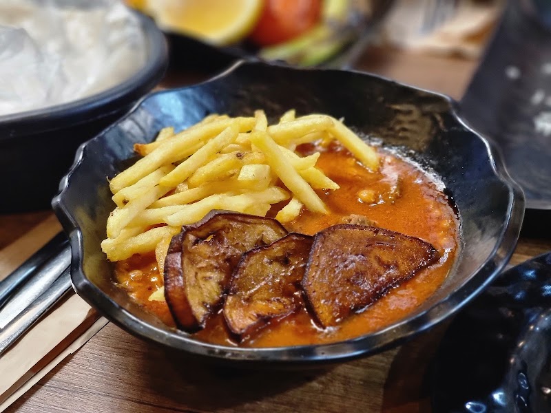 Damo Iranian Restaurant - Image 5